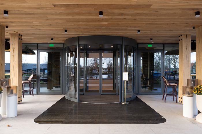 HR Van der Valk Volendam 3