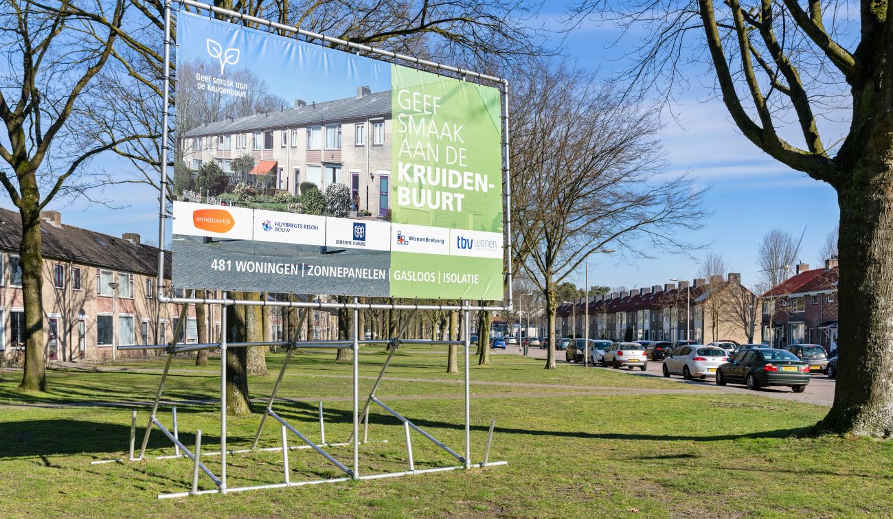 Informatiebord geplaatst in de woonwijk Kruidenbuurt Tilburg tijdens groot onderhoud.